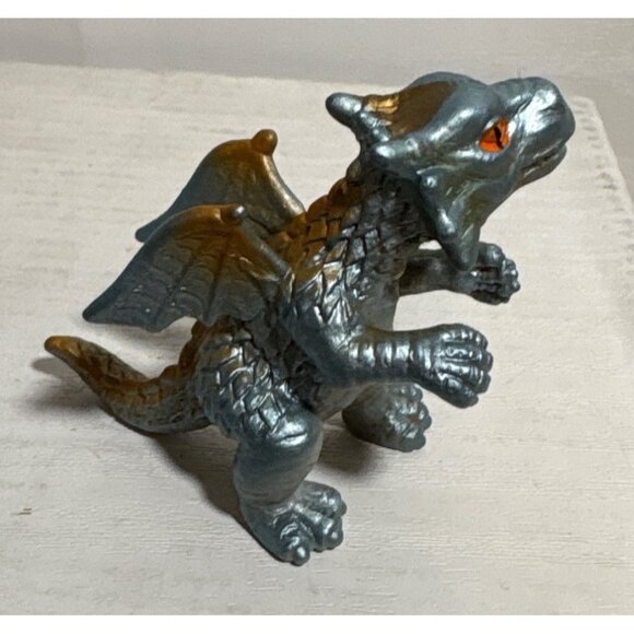 Elite Dragon Figure Baby Fantasy Figure Mythical Toy Major Trading Co. 2006 - Picture 3 of 6